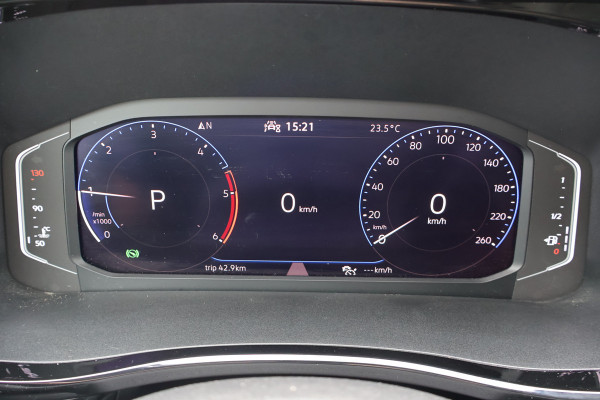 Volkswagen Transporter 2.0 TDI L2 H1 DC Bulli Automaat