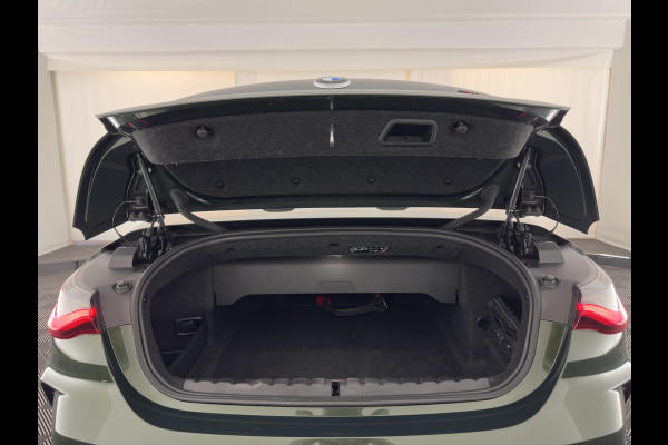 BMW 4 Serie Cabrio M440i xDrive High Executive (INCL-BTW) *HEAD-UP | LEATHER | LASER-LED | MEMORY-PACK | DIGI-COCKPIT | KEYLESS | HIFI-SOUND | SHIFTPADDLES | CAMERA | DAB | NAVI-FULLMAP | AMBIENT-LIGHT | TOWBAR | 19''ALU*
