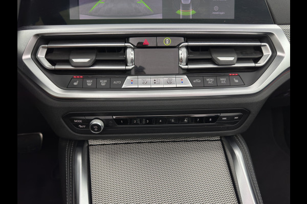 BMW 4 Serie Cabrio M440i xDrive High Executive (INCL-BTW) *HEAD-UP | LEATHER | LASER-LED | MEMORY-PACK | DIGI-COCKPIT | KEYLESS | HIFI-SOUND | SHIFTPADDLES | CAMERA | DAB | NAVI-FULLMAP | AMBIENT-LIGHT | TOWBAR | 19''ALU*