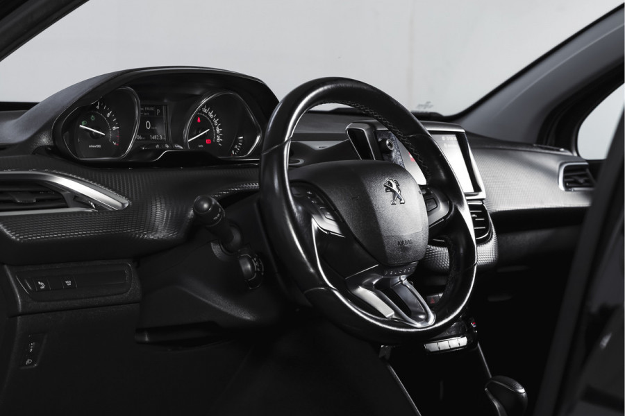 Peugeot 2008 1.2 PureTech Allure | Cruise | PDC | Camera | NAV+App.Connect | Auto.Airco | Trekhaak | LM 16" |