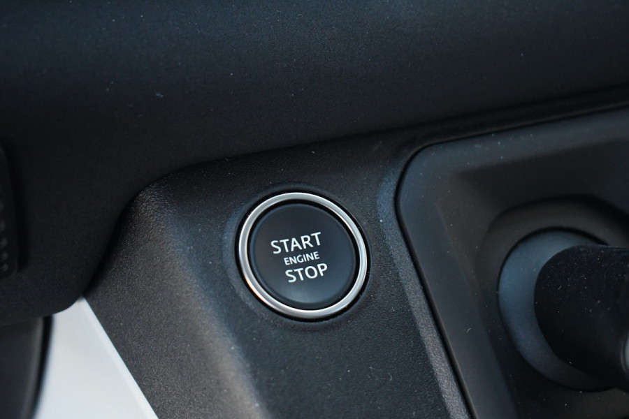 Land Rover Defender 110 D250 3.0 SE Luchtv 22-Kahn Meridian Memory 360