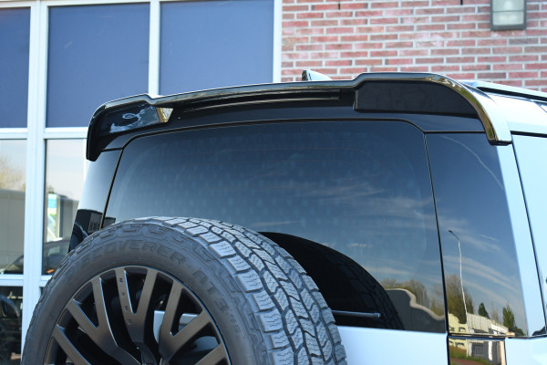 Land Rover Defender 110 D250 3.0 SE Luchtv 22-Kahn Meridian Memory 360