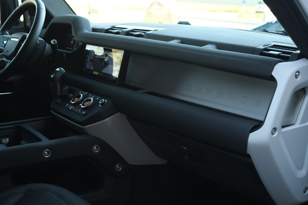 Land Rover Defender 110 D250 3.0 SE Luchtv 22-Kahn Meridian Memory 360