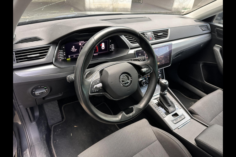 Škoda Superb Combi 1.4 TSI iV PHEV Business Edition Plus | SOH: 93,4% | Trekhaak | Adaptive CC | LED | Bliss | Camera | Memory Seat |