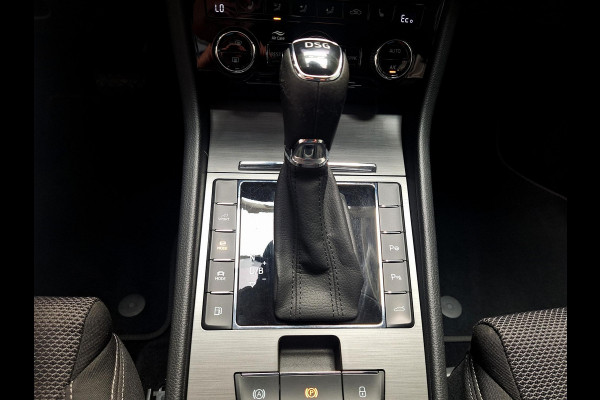 Škoda Superb Combi 1.4 TSI iV PHEV Business Edition Plus | SOH: 93,4% | Trekhaak | Adaptive CC | LED | Bliss | Camera | Memory Seat |