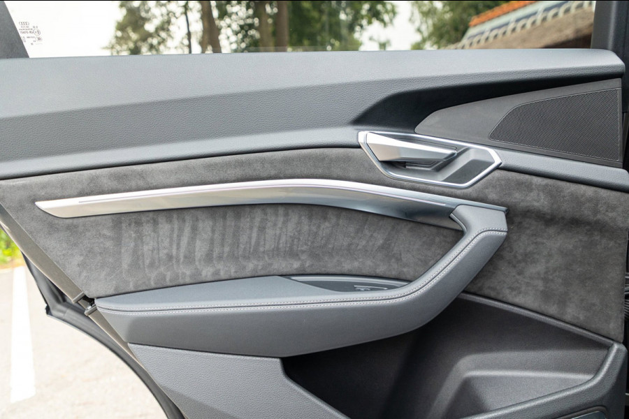 Audi e-tron Sportback 55 quattro S-Line 95 kWh Soh 92% I Panoramadak I Leder I B&O I Adaptive Cruise I HeadUp I Luchtvering