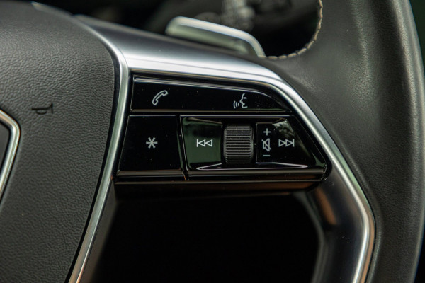 Audi e-tron Sportback 55 quattro S-Line 95 kWh Soh 92% I Panoramadak I Leder I B&O I Adaptive Cruise I HeadUp I Luchtvering