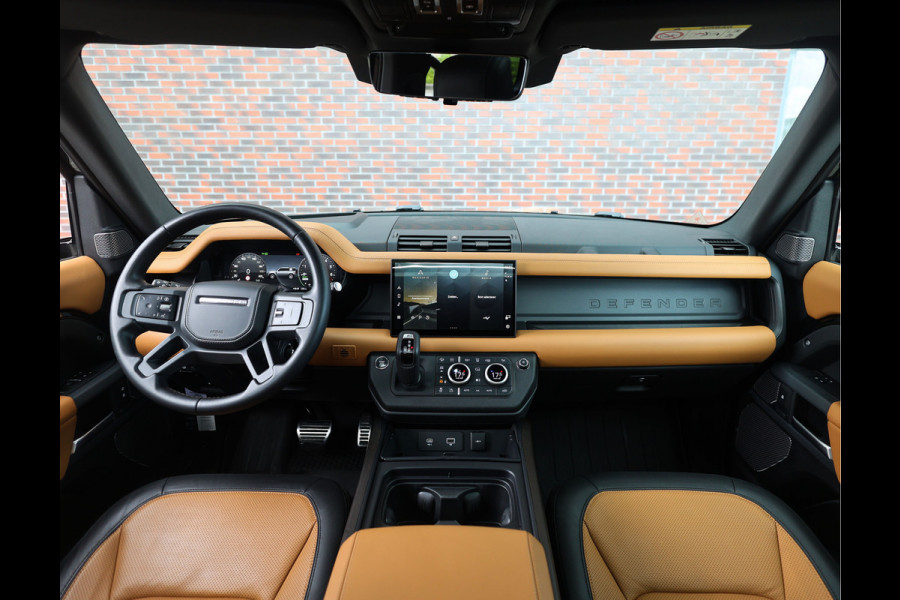 Land Rover Defender P400e X | Pano - Trekhaak - Meridian