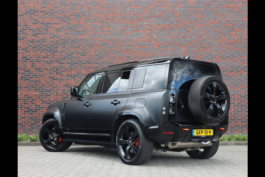 Land Rover Defender P400e X | Pano - Trekhaak - Meridian