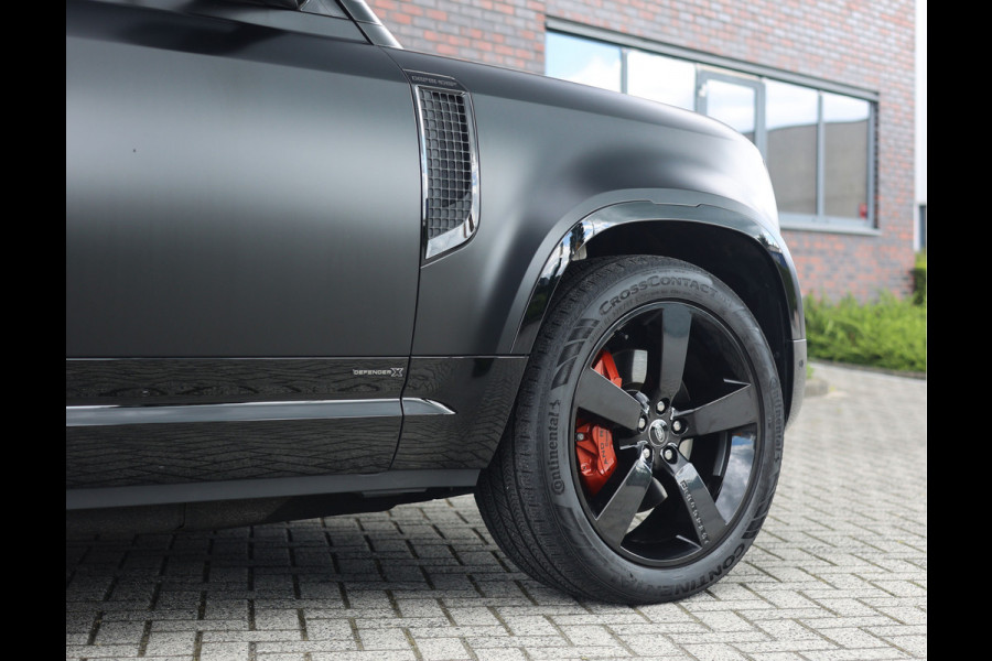 Land Rover Defender P400e X | Pano - Trekhaak - Meridian