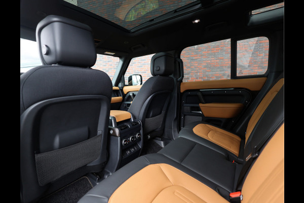 Land Rover Defender P400e X | Pano - Trekhaak - Meridian