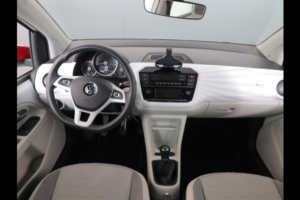 Volkswagen up! 1.0 Beats 65 pk | Navigatie via App | Parkeersensoren achter | Achteruitrijcamera | Autom. airco | Cruise control | Stoelverwarming |