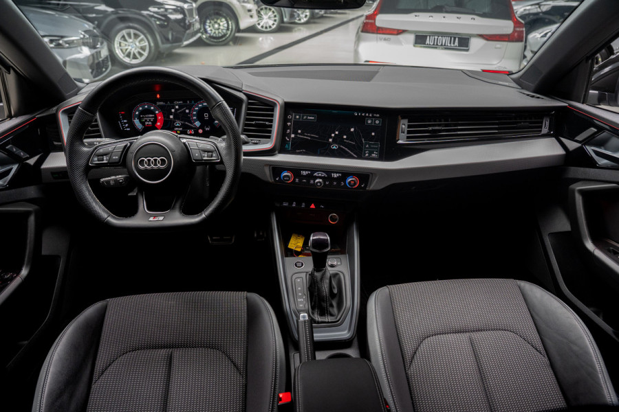 Audi A1 Sportback 40 TFSI S- Line Leder Camera Navi Virtual Climate Sonos PDC LM velgen Stoelverwarming Carplay BTW auto