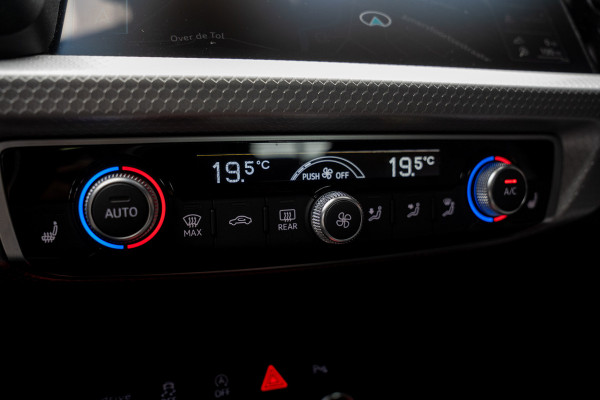 Audi A1 Sportback 40 TFSI S- Line Leder Camera Navi Virtual Climate Sonos PDC LM velgen Stoelverwarming Carplay BTW auto