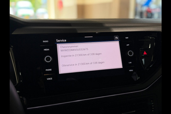 Volkswagen Polo 1.0 TSI R-Line Edition|Pano|Camera|Keyless|Matrix