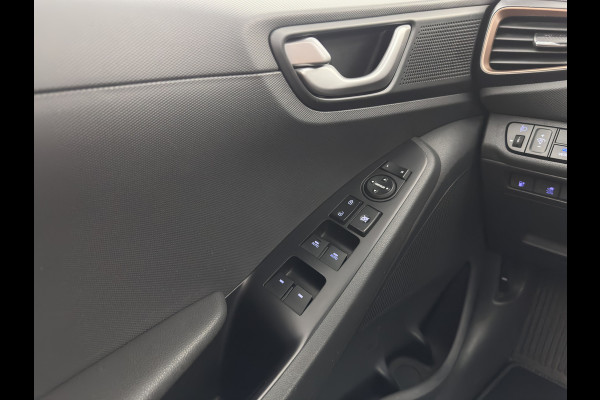 Hyundai IONIQ Comfort EV (INCL-BTW) Aut. *ADAPTIVE-CRUISE | DIGI-COCKPIT | SHIFTPADDLES | LANE-ASSIST | CCS-FASTLOADER | CRUISE | CAMERA | KEYLESS | DAB+ | NAVI-FULLMAP | ECC | PDC | 16"*