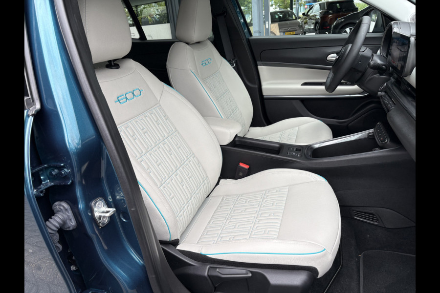 Fiat 600E La Prima 54 kWh