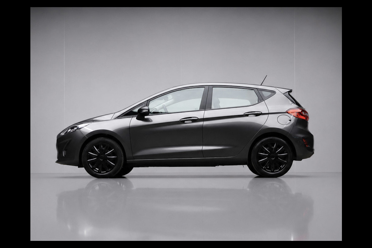 Ford Fiesta 1.1 Sport (APPLE CARPLAY,NAVI,PDC,CRUISE,LANE ASSIST,SPORTSTOELEN,NETTE STAAT)