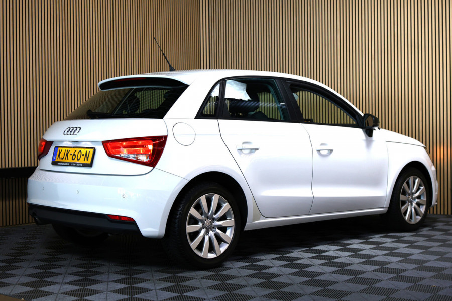 Audi A1 Sportback 1.0 TFSI Advance AVM NAVI AIRCO CRUISE BT STOELVERWARMING "18