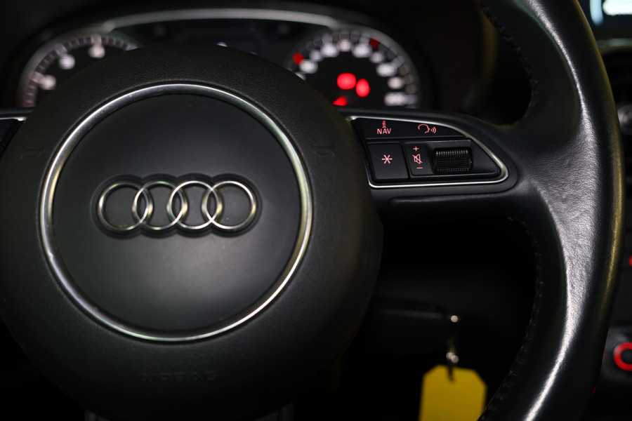 Audi A1 Sportback 1.0 TFSI Advance AVM NAVI AIRCO CRUISE BT STOELVERWARMING "18