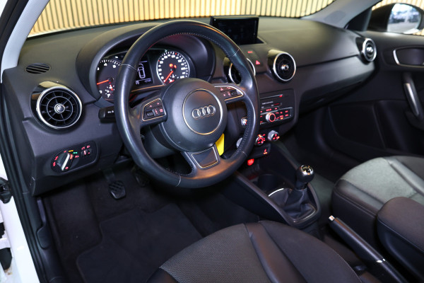Audi A1 Sportback 1.0 TFSI Advance AVM NAVI AIRCO CRUISE BT STOELVERWARMING "18