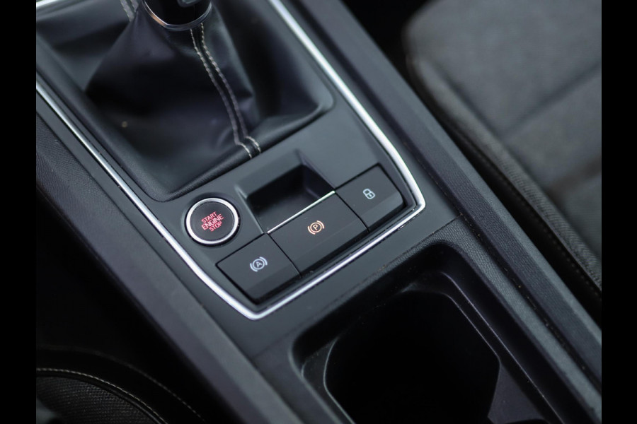 Seat Leon 1.5 TSI Xcellence | BTW | ACC | Stuur/Stoelverw. | Carplay