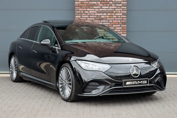 Mercedes-Benz EQE 300 Business Solution AMG 90 kWh | Luchtvering | Distronic | Memory | Panoramadak | Warmtepomp | Camera | Keyless Go | Dodehoekassistent |