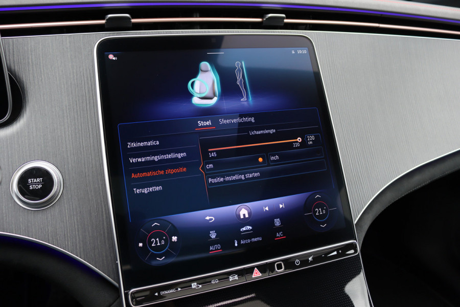 Mercedes-Benz EQE 300 Business Solution AMG 90 kWh | Luchtvering | Distronic | Memory | Panoramadak | Warmtepomp | Camera | Keyless Go | Dodehoekassistent |
