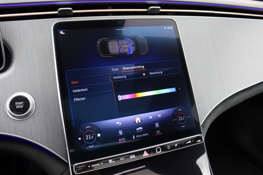 Mercedes-Benz EQE 300 Business Solution AMG 90 kWh | Luchtvering | Distronic | Memory | Panoramadak | Warmtepomp | Camera | Keyless Go | Dodehoekassistent |