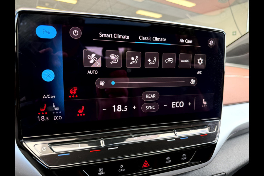 Volkswagen ID.4 Tech 77 kWh SOH 92.5%, Panoramadak, 20''Lmv