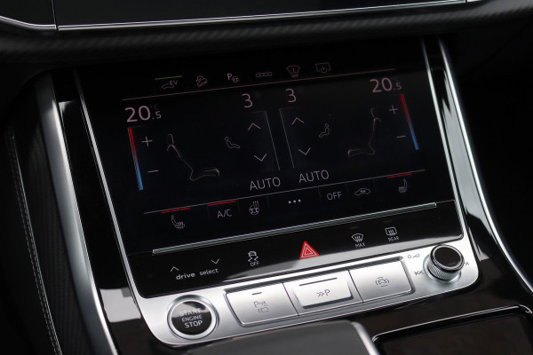 Audi Q8 55 TFSI e Quattro Pro Line S | Luchtvering | Achterasbesturing | ACC | Bang&Olufsen | Trekhaak | Matrix-LED | Soft-Close | Verwarmd Stuurwiel | Panoramadak | Keyless Entry |