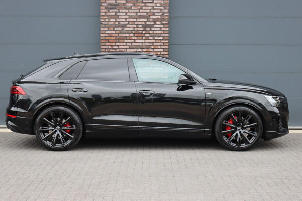 Audi Q8 55 TFSI e Quattro Pro Line S | Luchtvering | Achterasbesturing | ACC | Bang&Olufsen | Trekhaak | Matrix-LED | Soft-Close | Verwarmd Stuurwiel | Panoramadak | Keyless Entry |