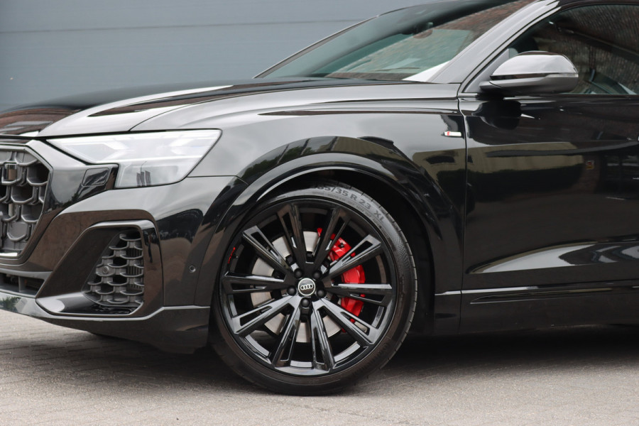 Audi Q8 55 TFSI e Quattro Pro Line S | Luchtvering | Achterasbesturing | ACC | Bang&Olufsen | Trekhaak | Matrix-LED | Soft-Close | Verwarmd Stuurwiel | Panoramadak | Keyless Entry |