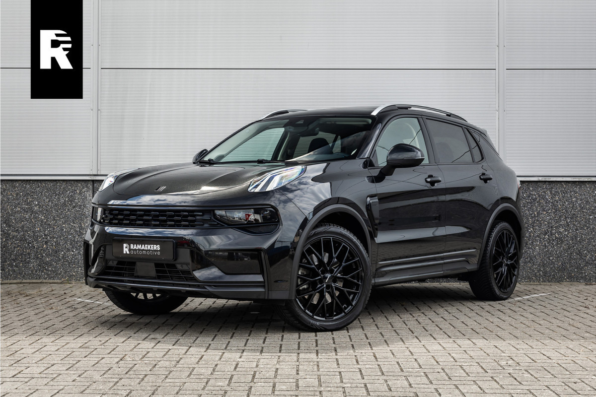 Lynk & Co 01 1.5 Pano / Black out / extra set wielen / NL Auto