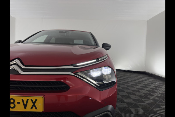Citroën Ë-C4 Shine Pack Business 50 kWh [3-Fase-11kW] (INCL-BTW) *HEAD-UP | LEATHER | FULL-LED | ADAPTIVE-CRUISE | DIGI-COCKPIT | BLIND-SPOT | HEATED-COMFORTSEATS | KEYLESS | DAB+ | NAVI-FULLMAP | ECC | LANE-ASSIST | PDC | CRUISE | 18''ALU*