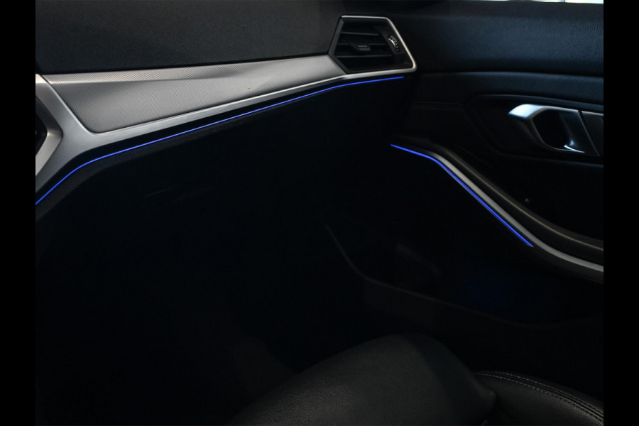 BMW 3-serie 320i High Executive Edition | M-Sport | HUD | HIFI | Ambiance Interieur | Stoelverwarming | Shadow Line | Leder | PDC V+A |