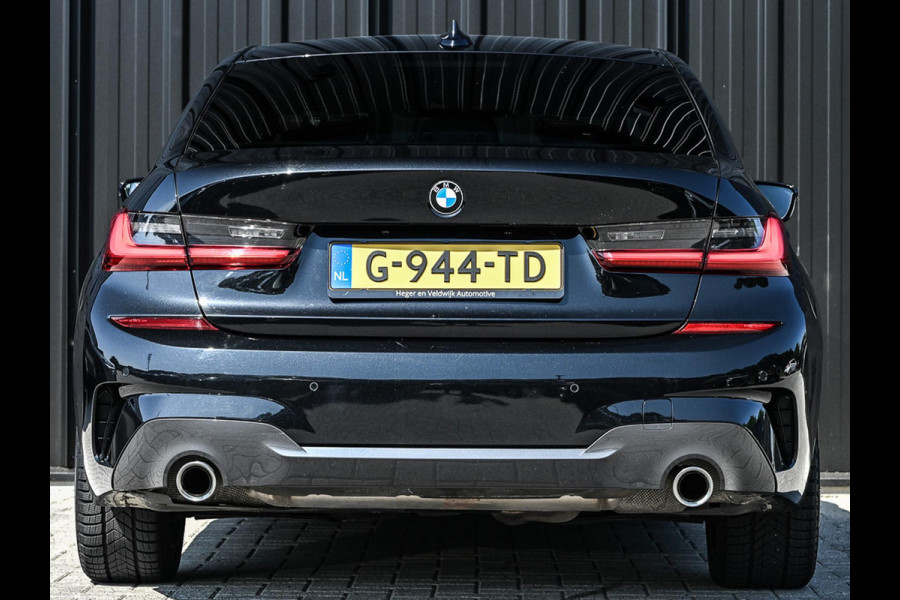 BMW 3-serie 320i High Executive Edition | M-Sport | HUD | HIFI | Ambiance Interieur | Stoelverwarming | Shadow Line | Leder | PDC V+A |