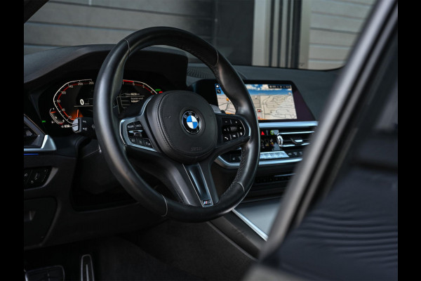BMW 3-serie 320i High Executive Edition | M-Sport | HUD | HIFI | Ambiance Interieur | Stoelverwarming | Shadow Line | Leder | PDC V+A |