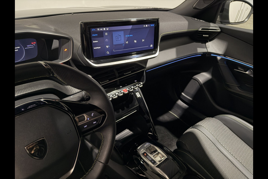 Peugeot e-2008 EV GT 50 kWh | SOH 99,9 % | Apple Carplay/Android Auto | Camera | Wordt verwacht eind augustus