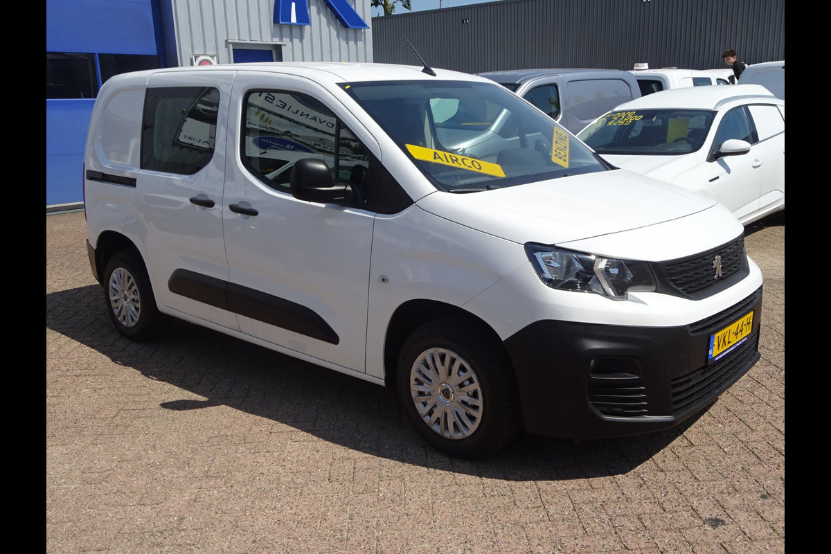 Peugeot Partner 1.2 PureTech Pro BENZINE AIRCO NAVI CRUISE CONTROL PDC SCHUIFDEUR