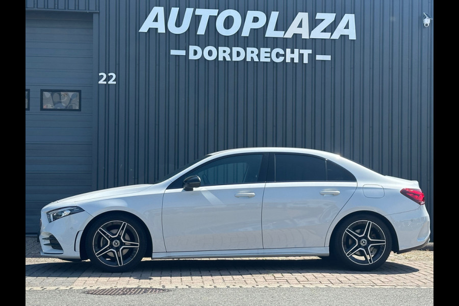 Mercedes-Benz A-Klasse 200 Business | AMG Line | Camera|