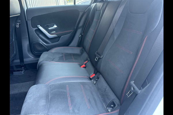 Mercedes-Benz A-Klasse 200 Business | AMG Line | Camera|