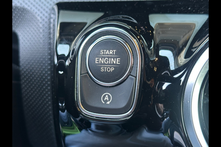 Mercedes-Benz A-Klasse 200 Business | AMG Line | Camera|