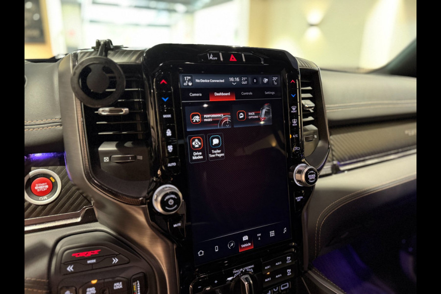 Dodge Ram 1500 6.2 V8 4x4 Crew Cab TRX|H&K|pano|trekhaak|HUD|