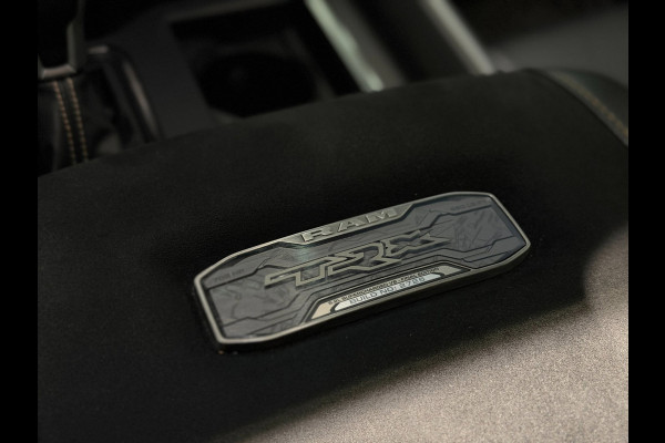 Dodge Ram 1500 6.2 V8 4x4 Crew Cab TRX|H&K|pano|trekhaak|HUD|