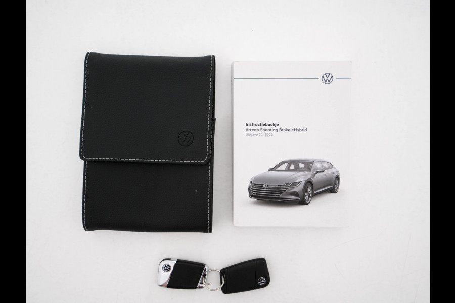 Volkswagen Arteon Shooting Brake 1.4 TSI eHybrid R-Line Business (Plug-in) {SoH-90%} (INCL-BTW) *PANO | LEATHER-ARTVELOURS | FULL-LED | CAMERA | ADAPTIVE-CRUISE | HEATED-SPORTSEATS | KEYLESS | NAVI-FULLMAP | PRIVACYGLASS | SHIFTPADDLES | DIGI-COCKPIT | TOWBAR | 18''ALU*