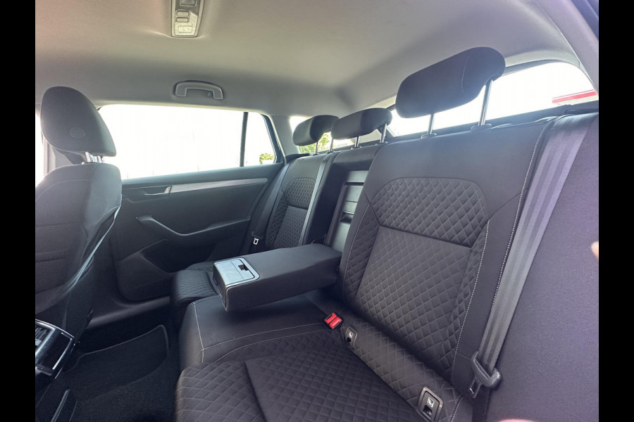 Škoda Superb Combi 1.4 TSI iV PHEV Business Edition Plus | SOH: 93,3% | Trekhaak | Adaptive CC | LED | Bliss | Camera | Memory Seat |