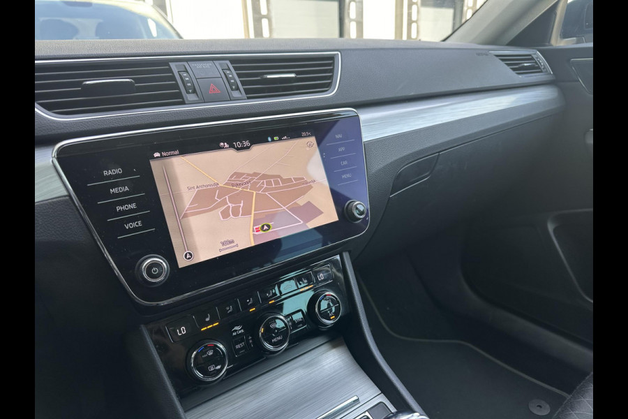 Škoda Superb Combi 1.4 TSI iV PHEV Business Edition Plus | SOH: 93,3% | Trekhaak | Adaptive CC | LED | Bliss | Camera | Memory Seat |