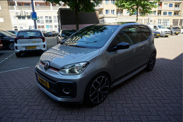 Volkswagen up! 1.0 TSI GTI | Pano-dak | ca € 3.000,- upgrades | Sfeerverlichting | High Performance Audio |