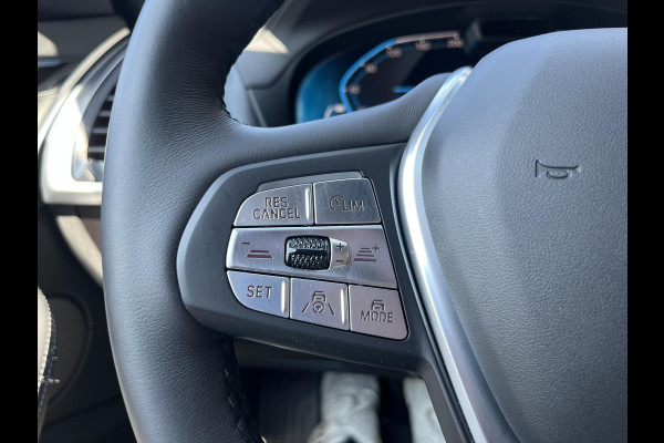 BMW iX3 High Executive 80 kWh | SOH 97,4% | Leder | Pano | Trekhaak | Harman Kardon | 360 Camera | Stoelverwarming | Adaptive Cruise